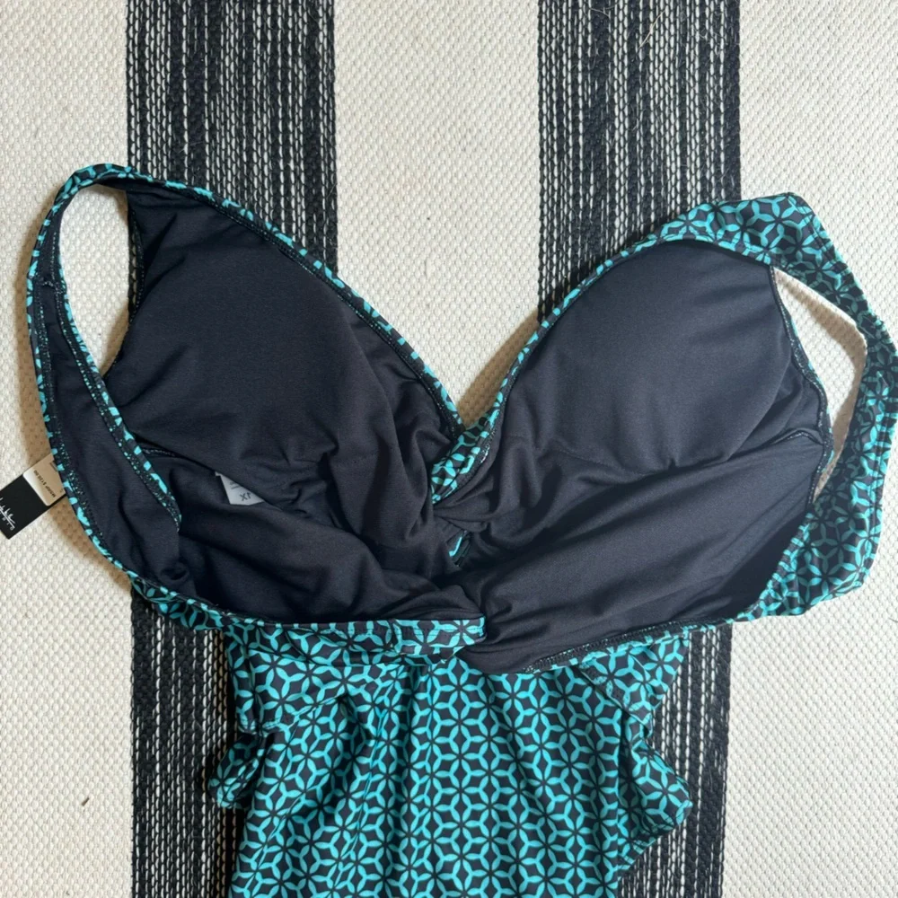 Nicole Miller New York Womens One Piece Twist Front Plunge in Green Tile Size 1x